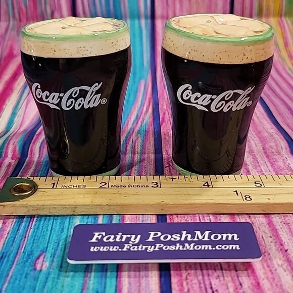 Vintage Coca-Cola Salt and Pepper Shakers From 1999 - NIB - Picture 8 of 10